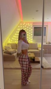 613313125: Chica busca chico en Madrid