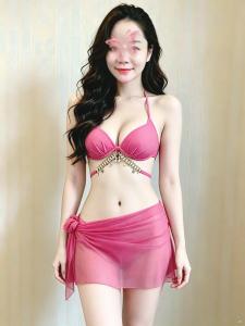688106247: Chica busca chico en Barcelona
