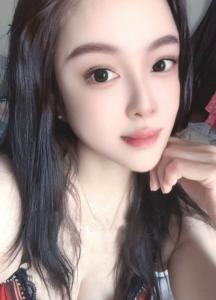 688125166: Chica busca chico en Barcelona