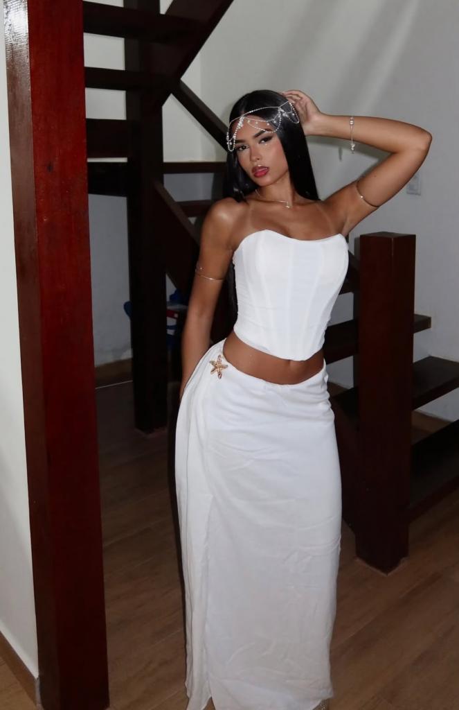 685222917: Chica busca chico en Málaga