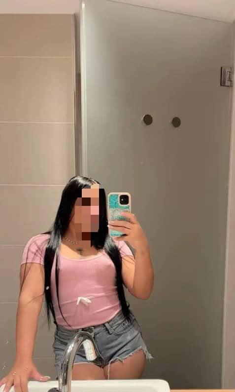 Chica busca chico en Sevilla: 