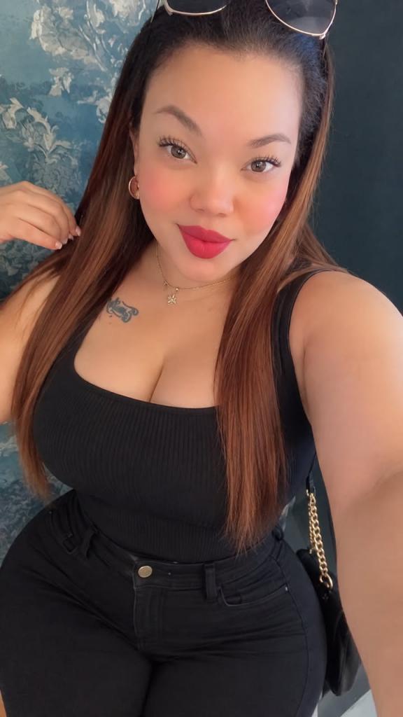 Chica busca chico en Almería: 