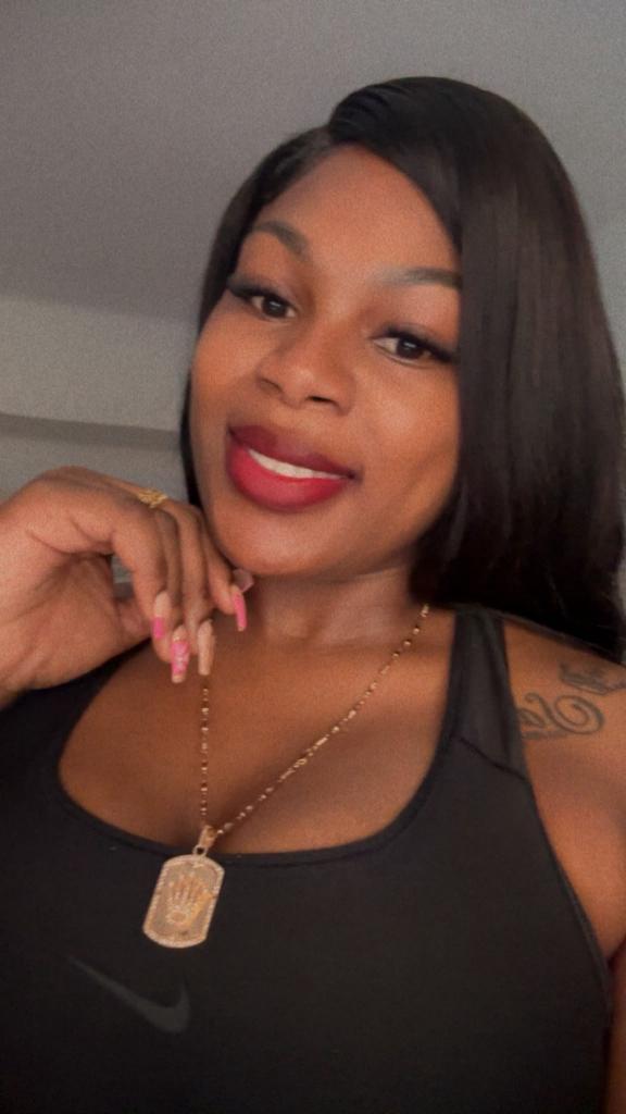 623311482: Chica busca chico en Valencia