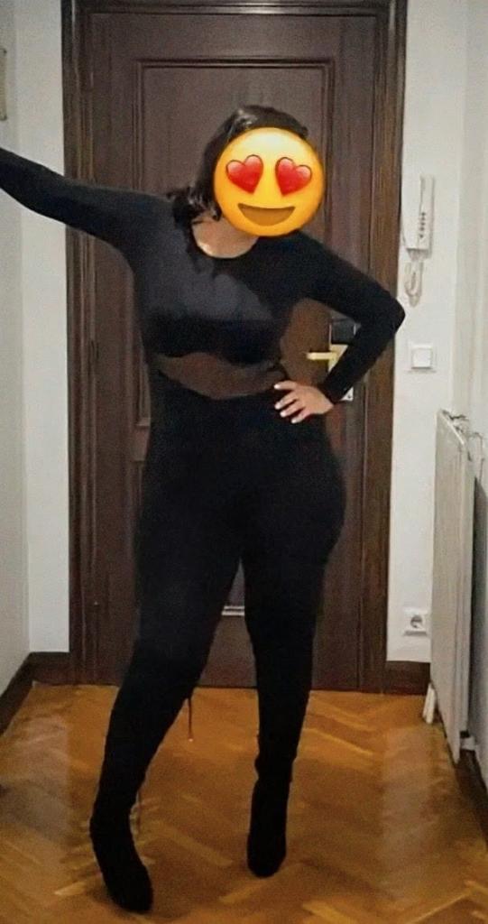 672597266: Chica busca chico en Granada