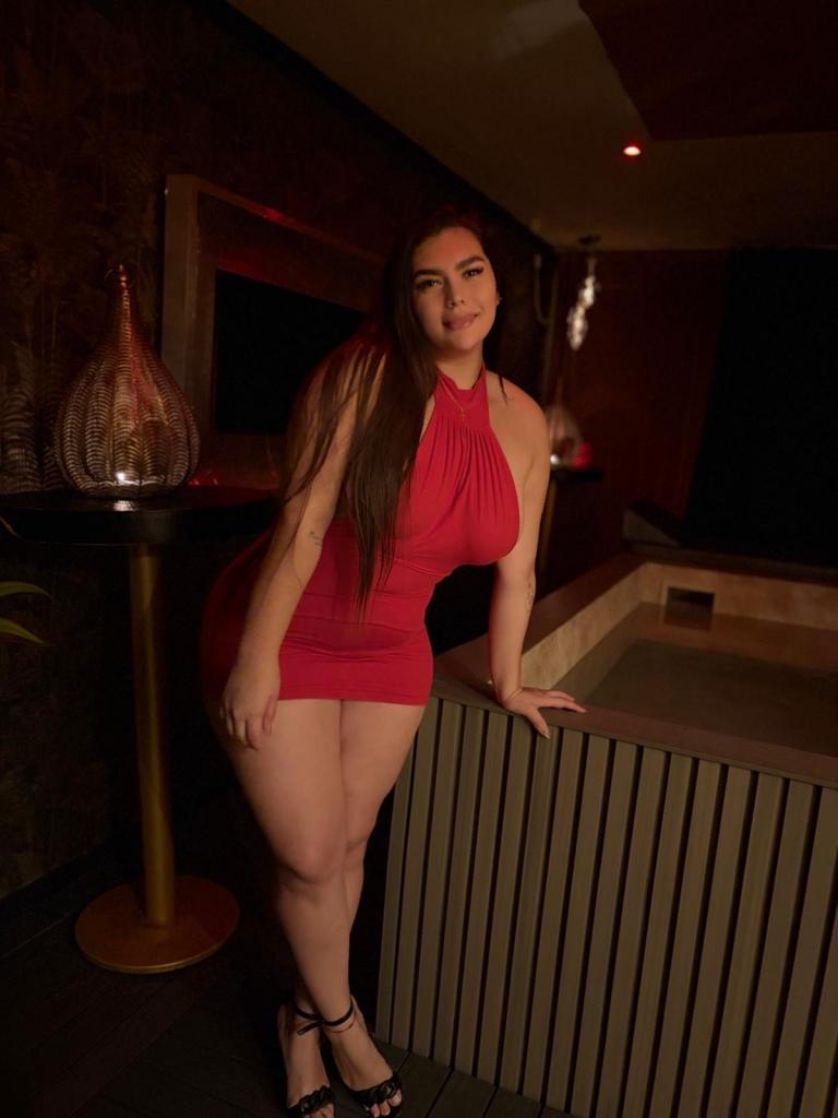 Chica busca chico en Murcia: 