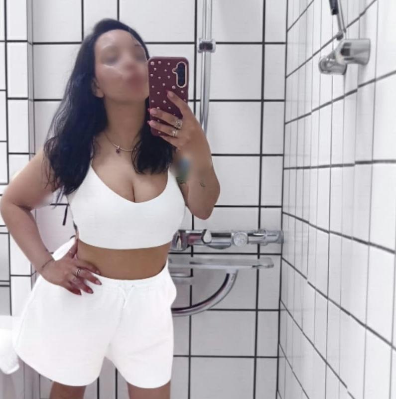 643834767: Chica busca chico en León