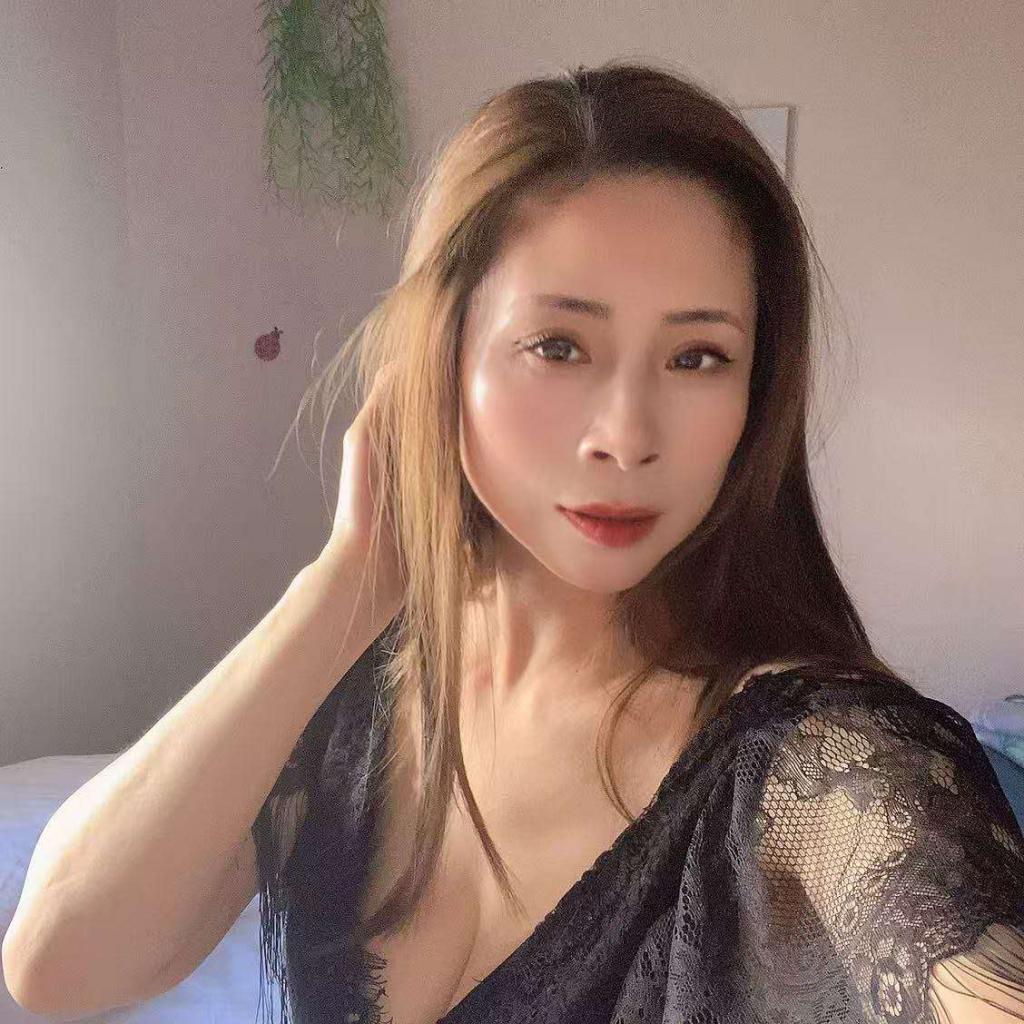 Chica busca chico en La Coruña: 