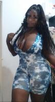 663415882: Chica busca chico en Málaga