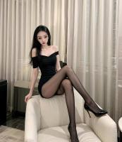 617893478: Chica busca chico en Barcelona