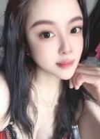 688188069: Chica busca chico en Barcelona