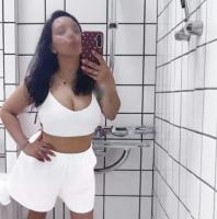 643834767: Chica busca chico en León