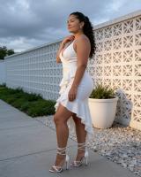 695854678: Chica busca chico en Lérida