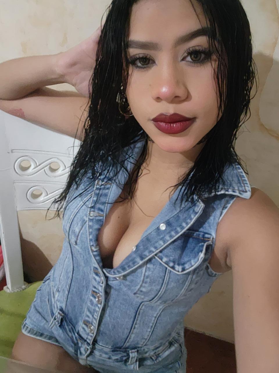 637993751: Chica busca chico en Zaragoza