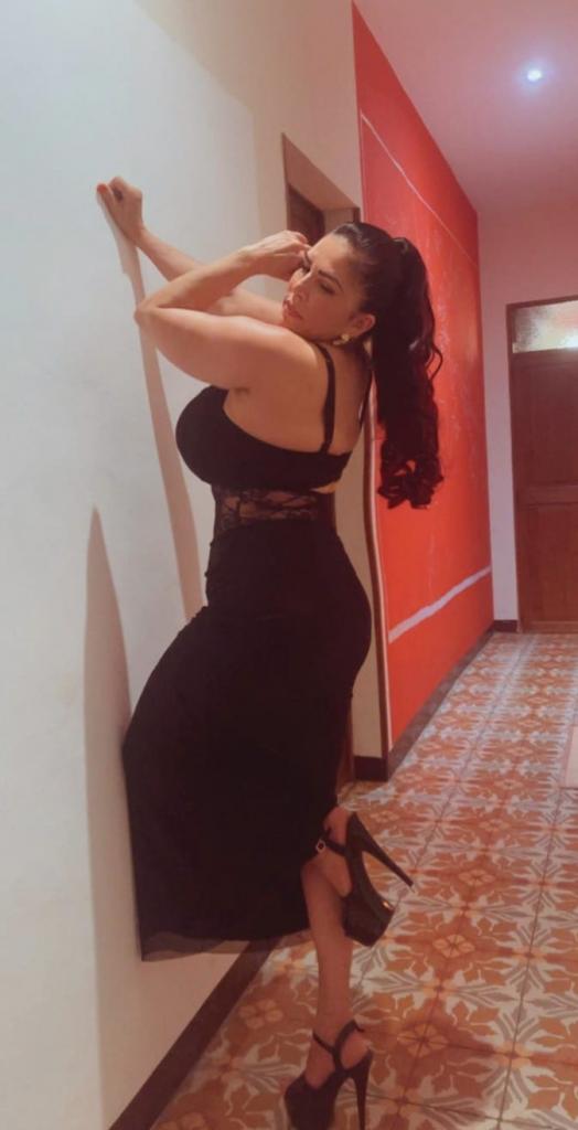 Chica busca chico en Mallorca: 