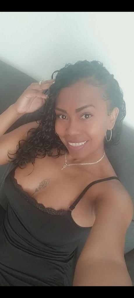 641377828: Chica busca chico en La Rioja