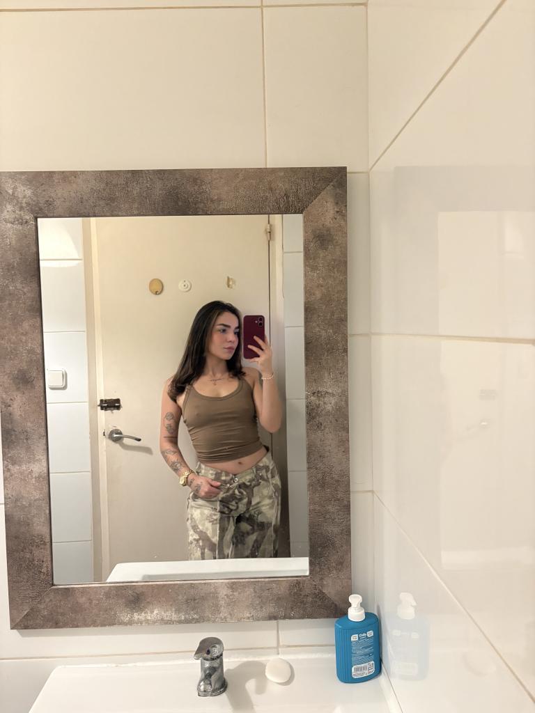 Chica busca chico en Barcelona: 