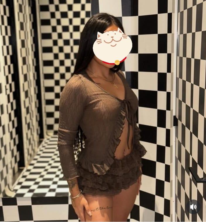 Chica busca chico en Valencia: Chica busca chico