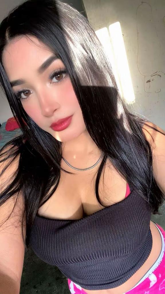 Chica busca chico en Murcia: Chica busca chico