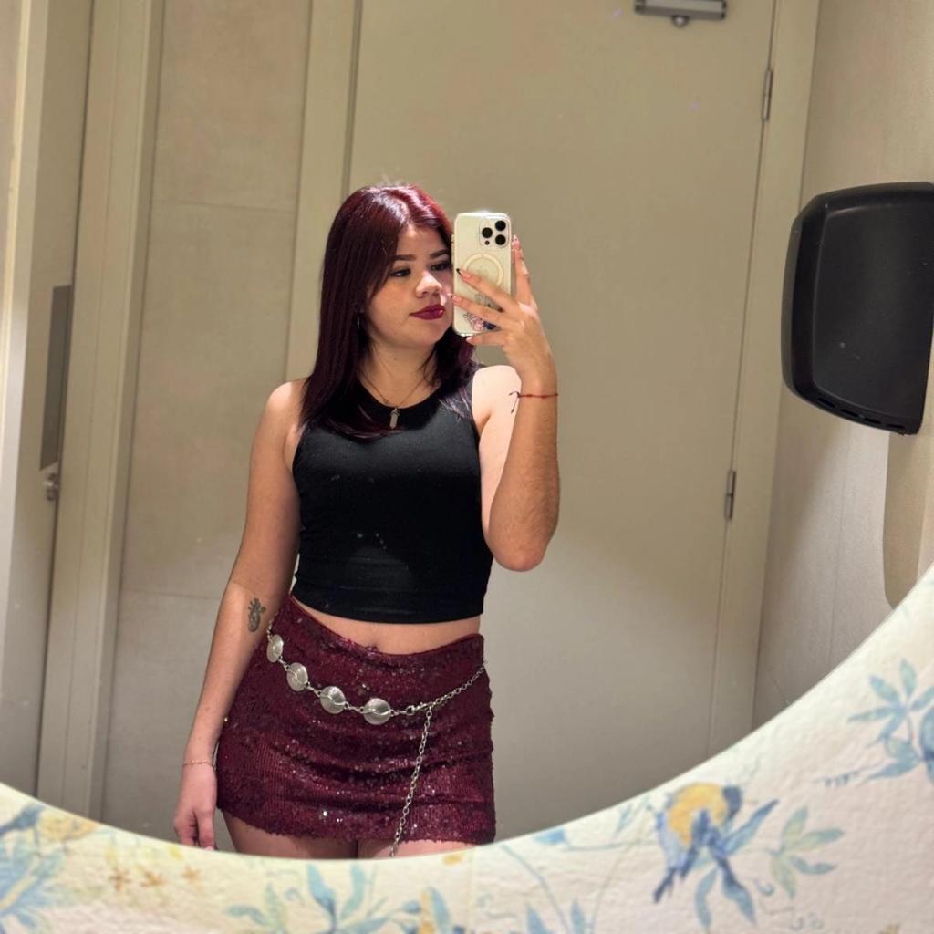 613333883: Chica busca chico en Málaga