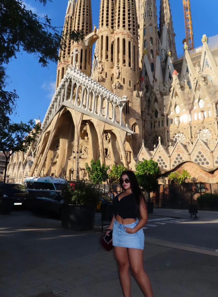 610946914: Chica busca chico en Madrid