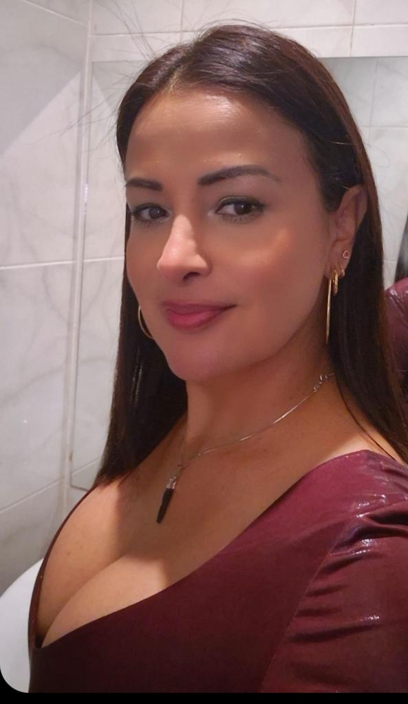 Chica busca chico en Cantabria: 