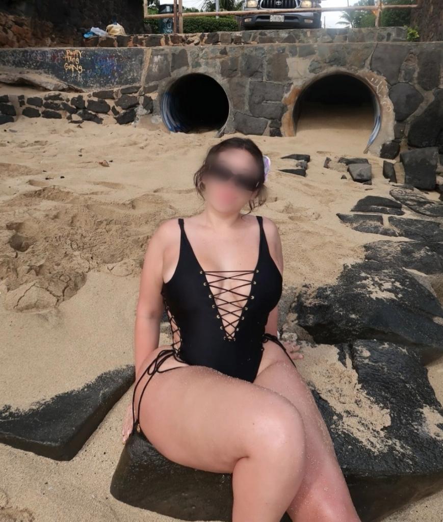 Chica busca chico en Almería: 