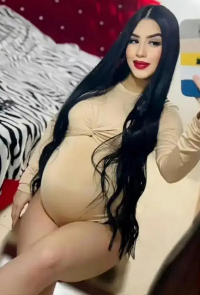 613274645: Chica busca chico en Zaragoza