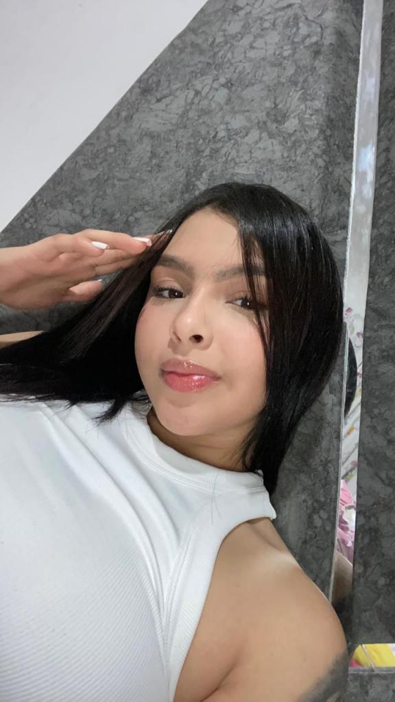 Chica busca chico en Almería: 