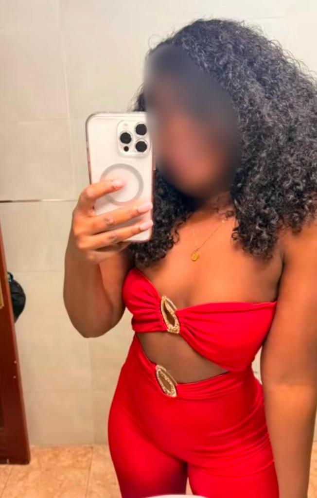 Chica busca chico en Sevilla: 