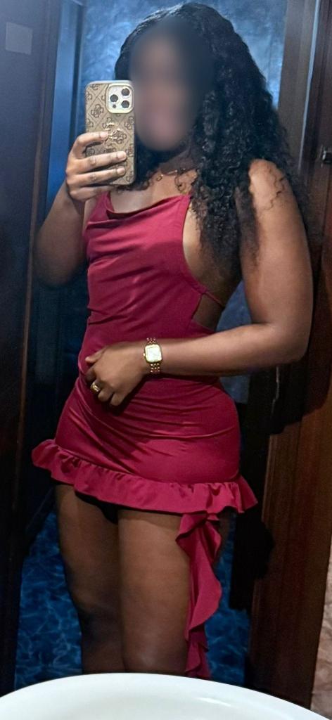 Chica busca chico en Sevilla: 