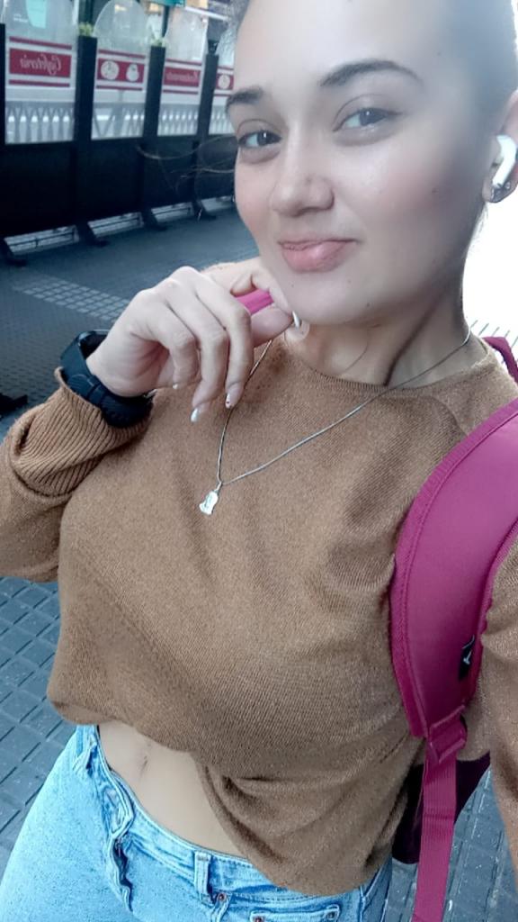 674958711: Chica busca chico en Las Palmas