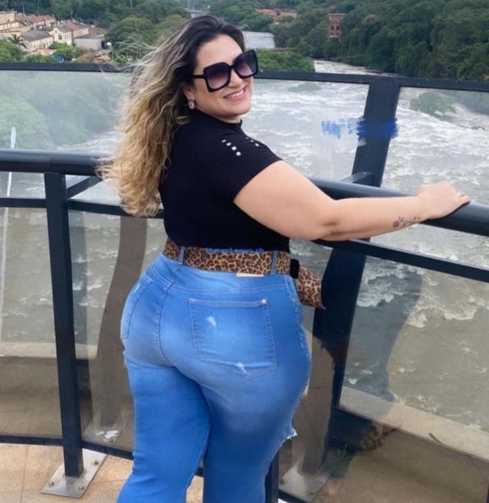 Chica busca chico en León: Chica busca chico