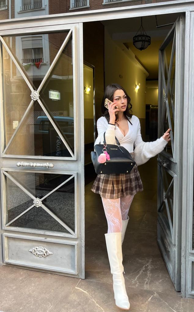 Chica busca chico en Sevilla: 