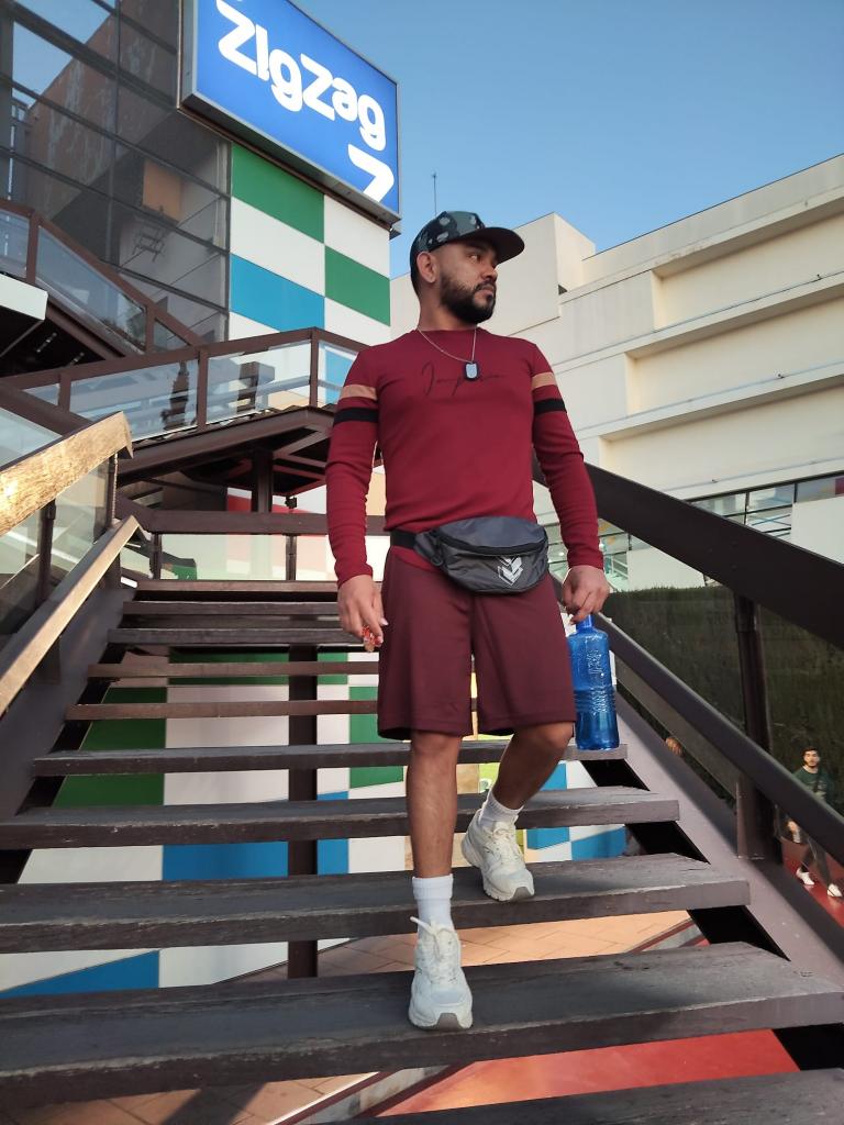 Chico busca chica en Murcia: 