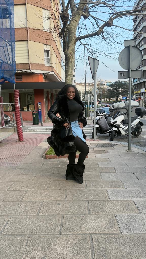 Chica busca chico en Asturias: 