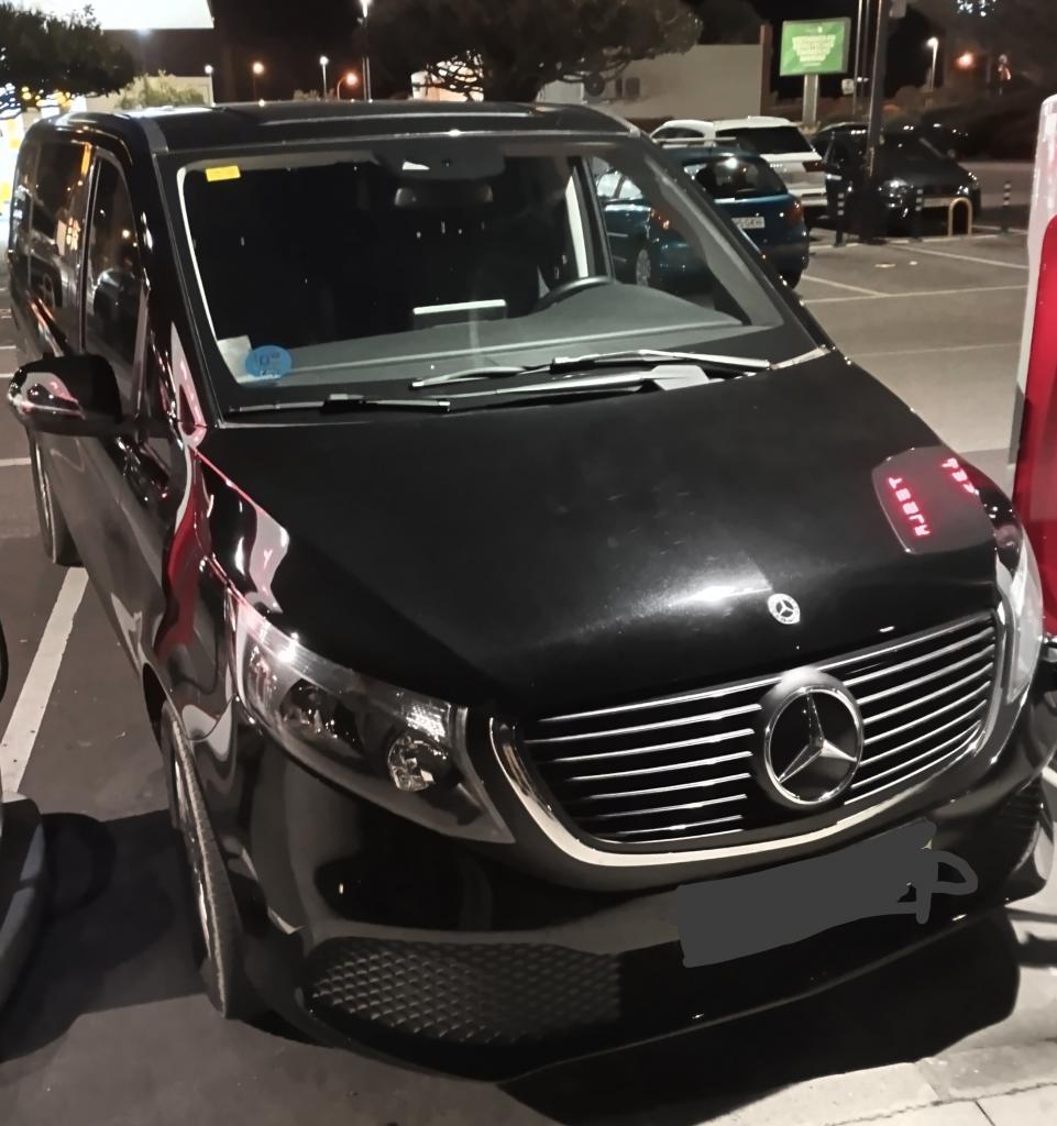 Chico busca chica en Málaga: 