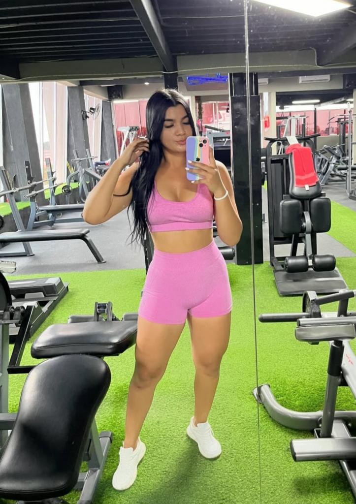 611354112: Chica busca chico en Salamanca