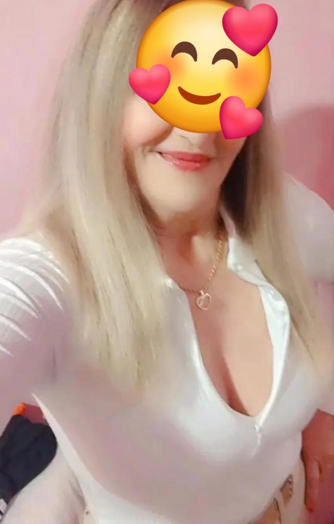 Chica busca chico en La Coruña: 