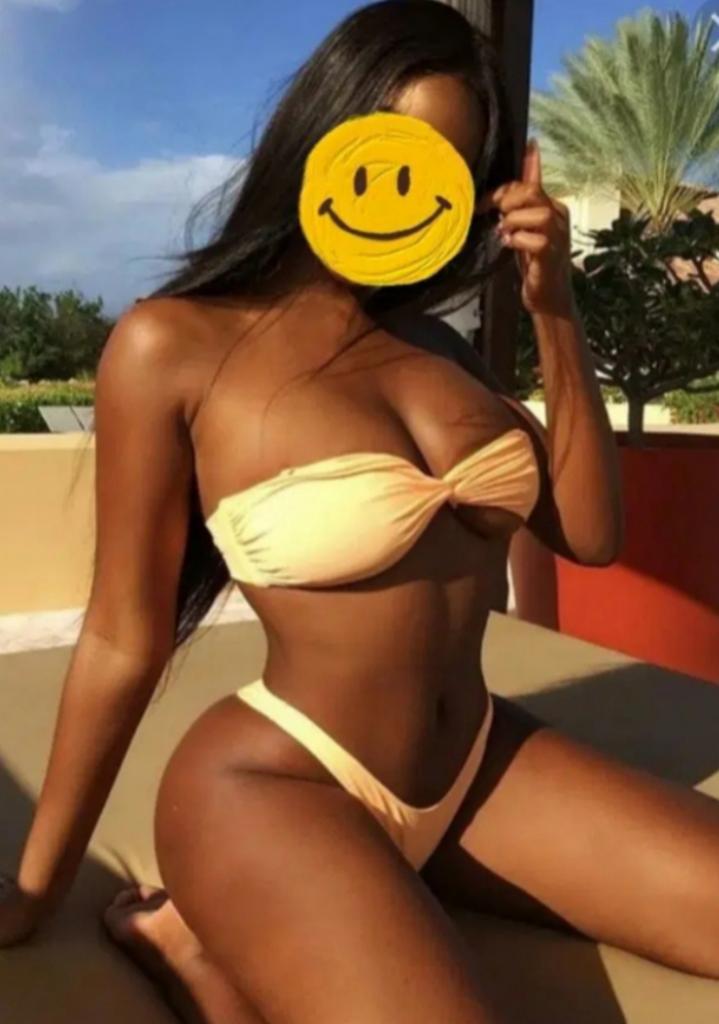 Chica busca chico en La Coruña: 