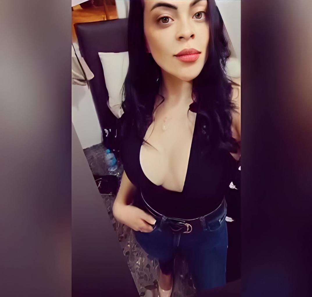670348020: Chica busca chico en Valencia