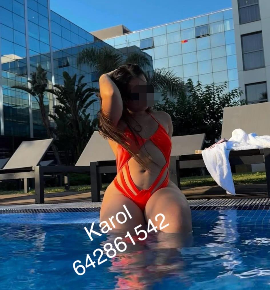 642861522: Chica busca chico en Barcelona
