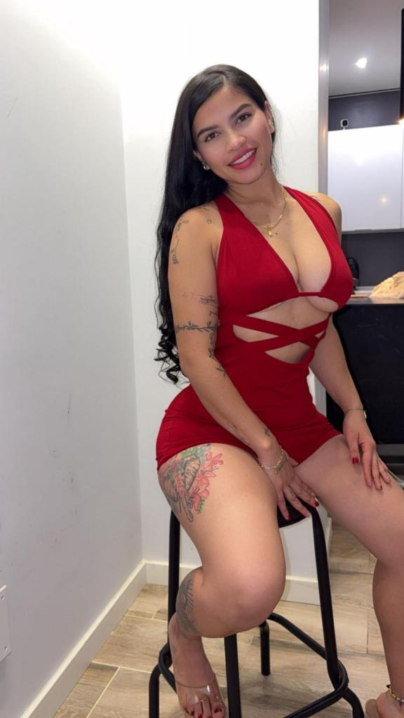 662439194: Chica busca chico en Málaga