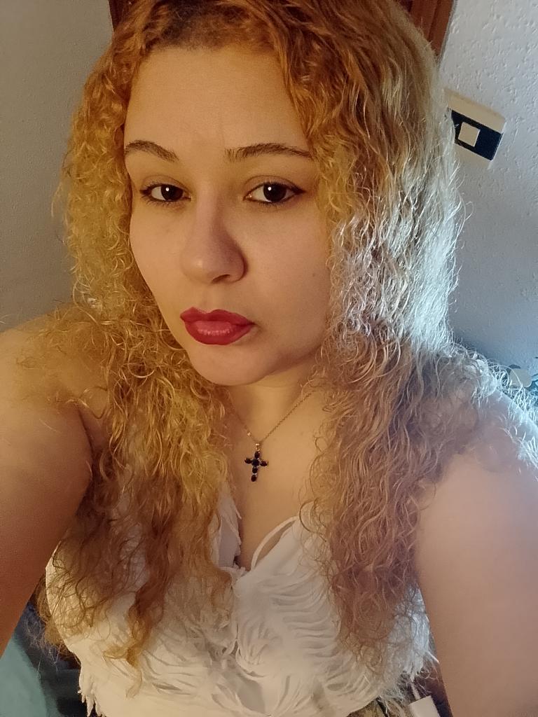 623346383: Chica busca chico en Valladolid