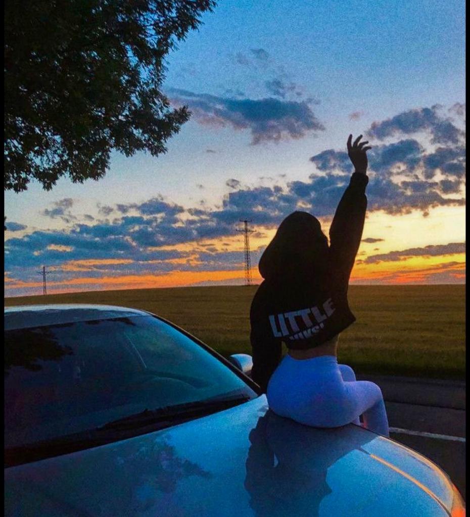 Chica busca chico en Melilla: 