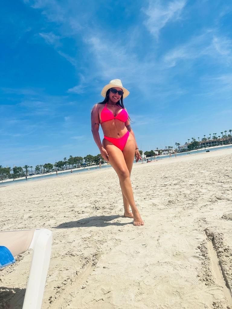 Chica busca chico en Barcelona: 