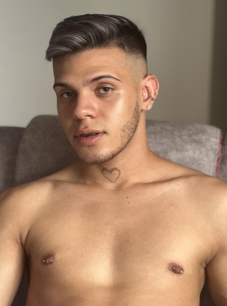 691726031: Chica busca chico en Granada