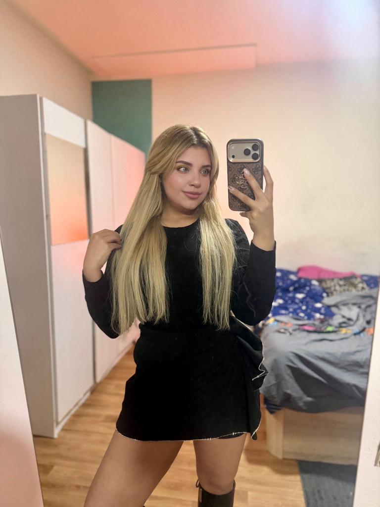 Chica busca chico en Barcelona: 