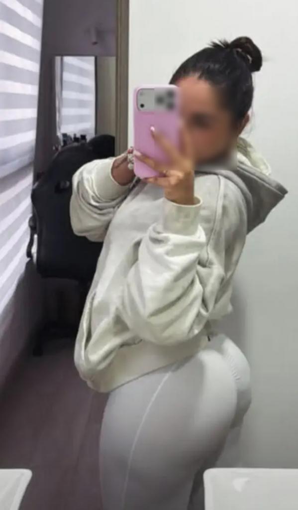 Chica busca chico en Huesca: 