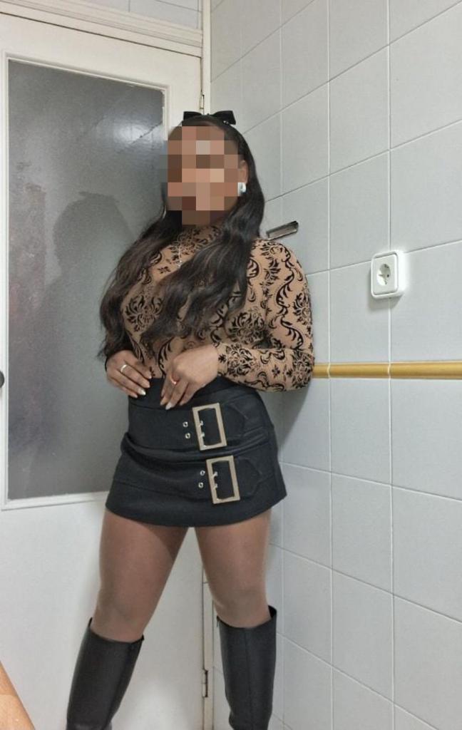 661010952: Chica busca chico en Málaga