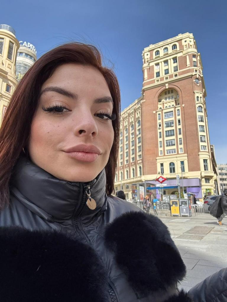 Chica busca chico en Madrid: 